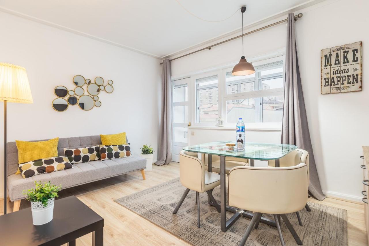 Nice Apartment With Veranda In Gaia - 3D Vila Nova de Gaia Bagian luar foto