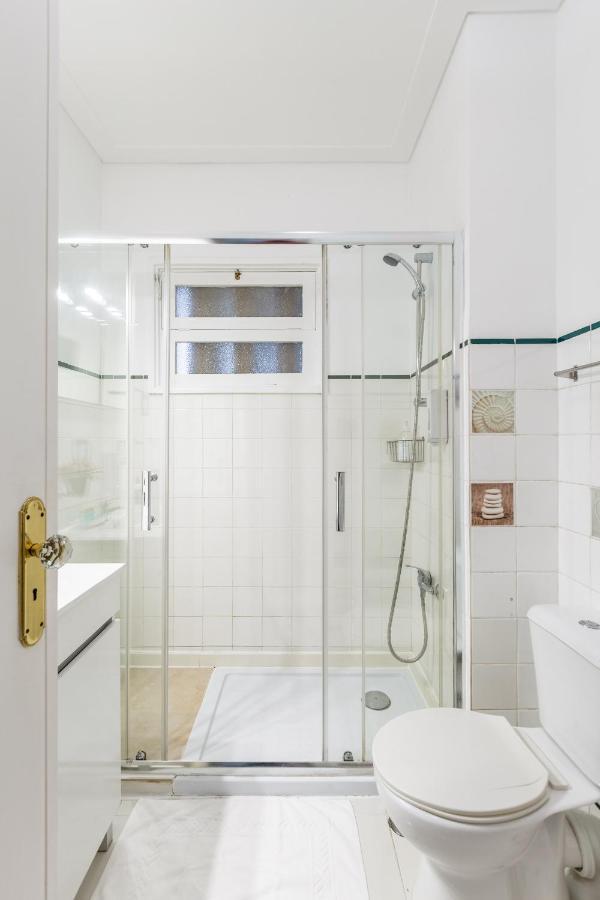 Nice Apartment With Veranda In Gaia - 3D Vila Nova de Gaia Bagian luar foto